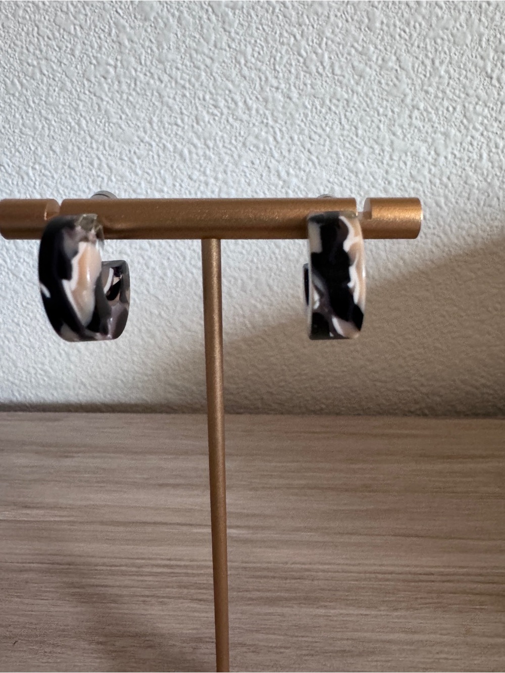 Machete Muse Hoops in Abalone
